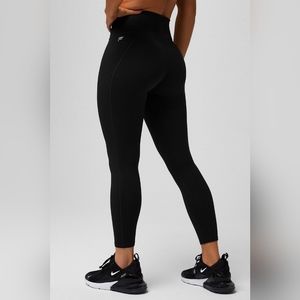 Fabletics Define PowerHold® High-Waisted 7/8 Leggings Black